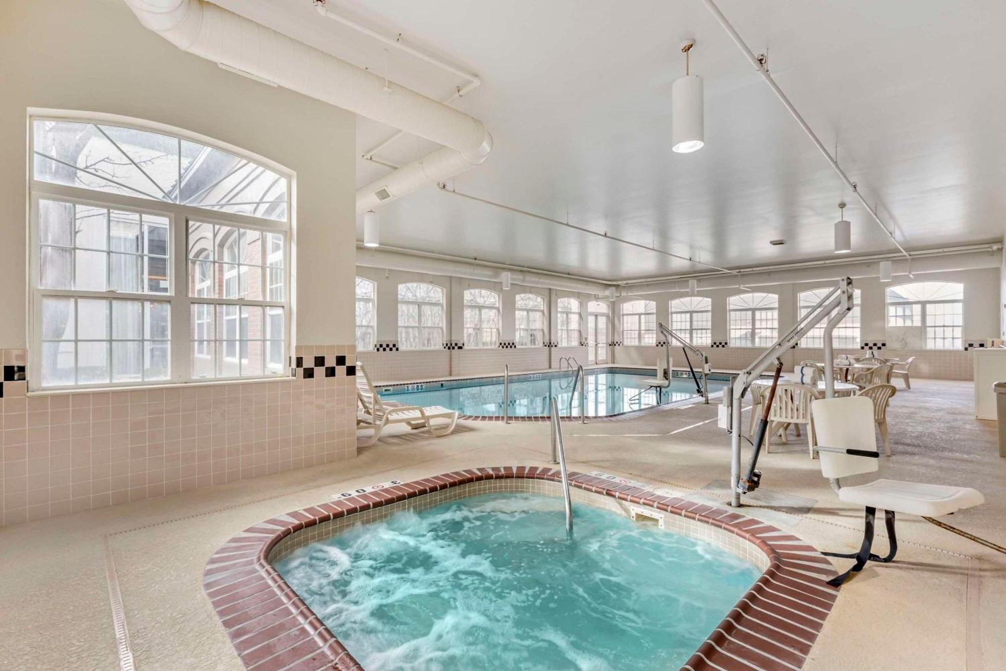 Country Inn & Suites By Radisson, Elk Grove Village-Itasca エクステリア 写真