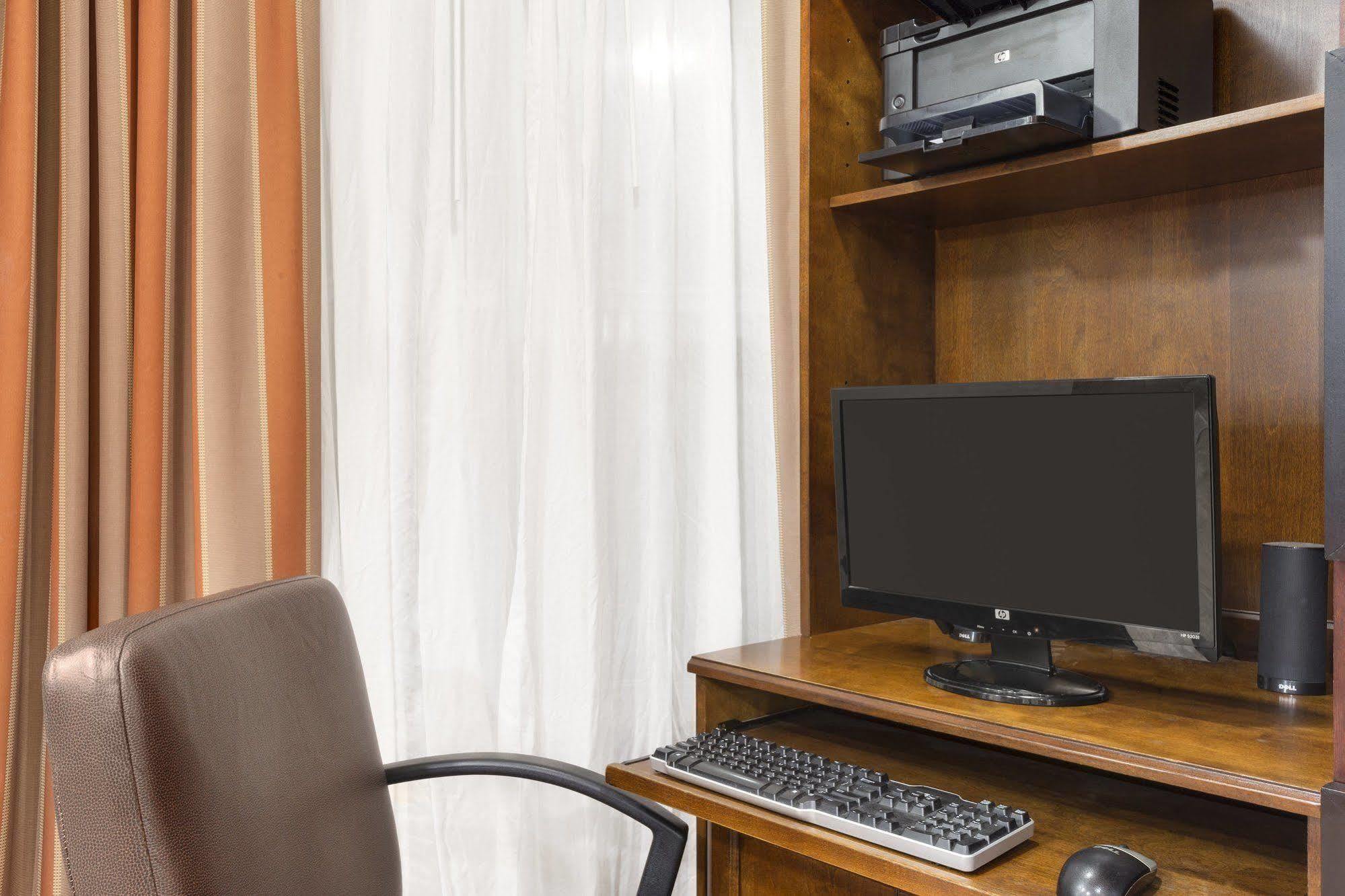 Country Inn & Suites By Radisson, Elk Grove Village-Itasca エクステリア 写真